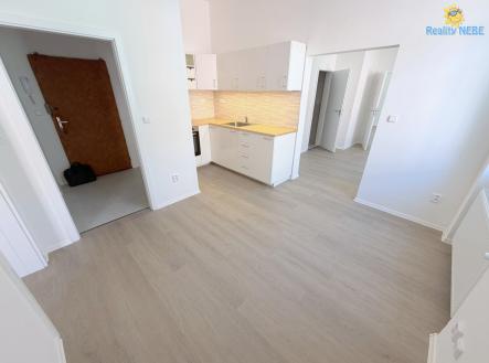 Pronájem bytu, 3+kk, 64 m²