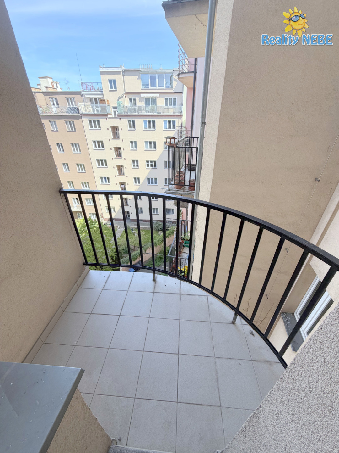 Pronájem bytu 2+1 87m2 Baranova Praha Vinohrady