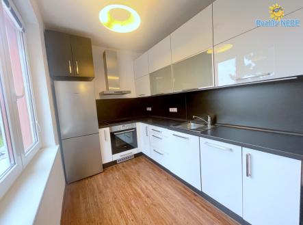 Pronájem bytu, 3+kk, 63 m²