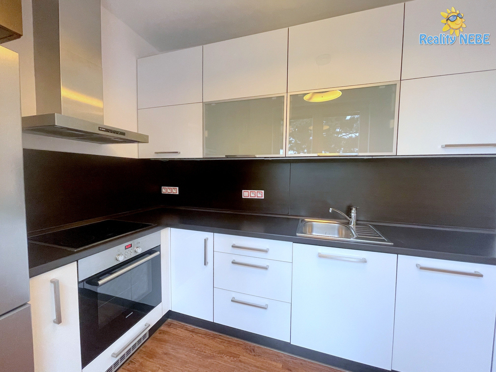 Pronájem bytu 3+kk/B/G/GS 63m2 Trnavská Praha 4 Spořilov - Michle