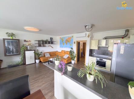 Pronájem bytu, 3+kk, 100 m²