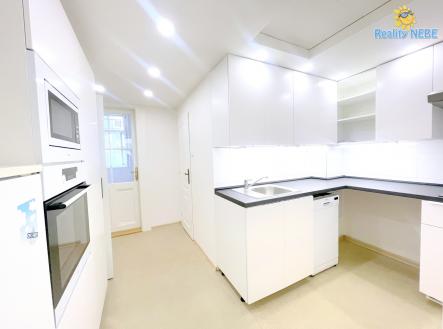 Pronájem bytu, 2+1, 57 m²