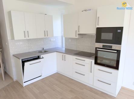Pronájem bytu, 2+kk, 47 m²