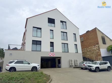 Pronájem bytu, 1+kk, 22 m²