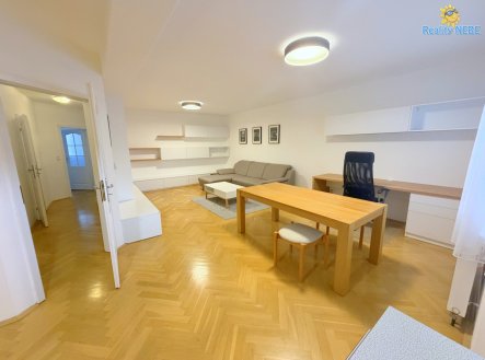 Pronájem bytu, 3+kk, 99 m²