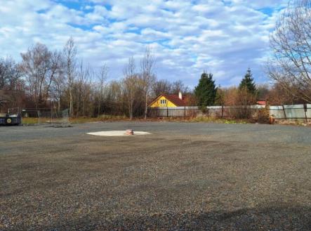 Pronájem pozemku pro komerční výstavbu, 1 450 m²