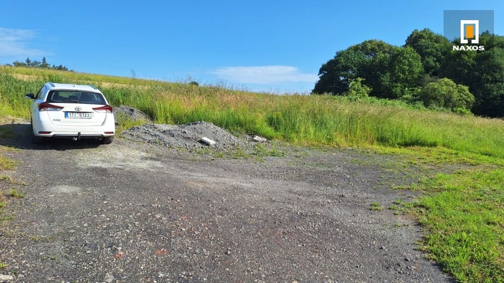 Pozemek pro výstavbu RD, celková výměra 2.000 m², Ludgeřovice, ul. Boční