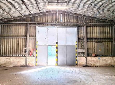 Pronájem skladovací prostor, 288 m²