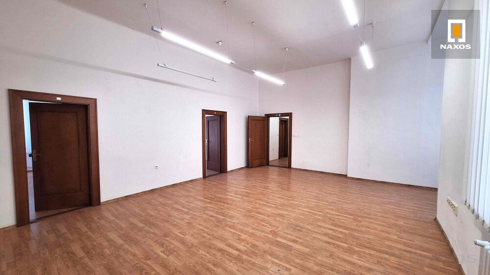 Pronájem kanceláře 162 m2, Prokešovo náměstí, Ostrava