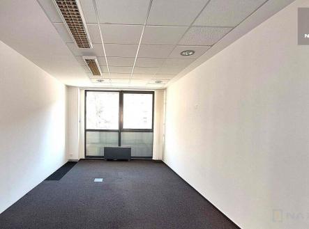 Pronájem obchodní prostor