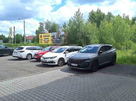 Prodej - obchodní prostor, 715 m²