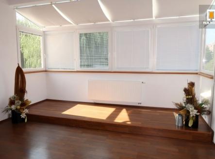 Pronájem kanceláře, 130 m²