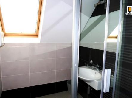 Pronájem kanceláře, 130 m²