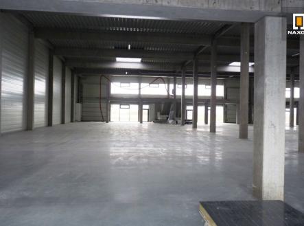 Pronájem skladovací prostor, 363 m²