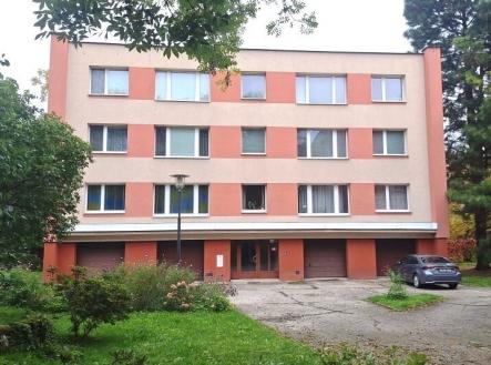 Pronájem bytu, 3+1, 100 m²