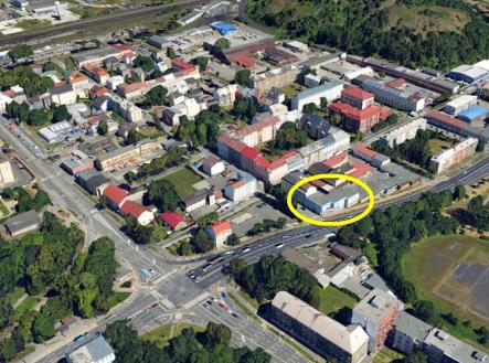 Pronájem kanceláře, 461 m²