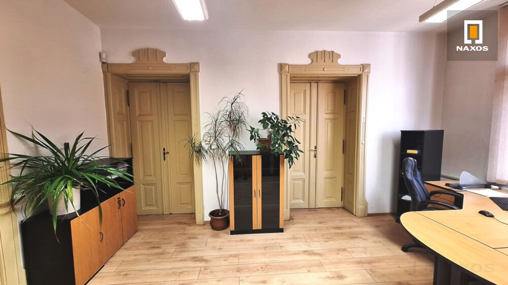 Pronájem kanceláří 47 m2, 2.NP, ul. Nádražní, centrum Ostravy