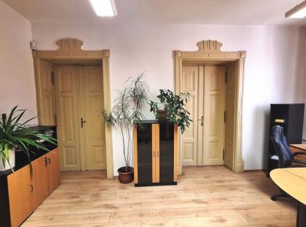 Pronájem kanceláře, 47 m²