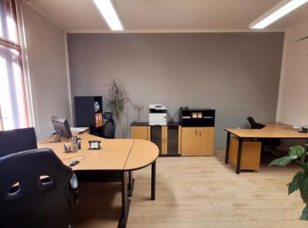 Pronájem kanceláře, 47 m²