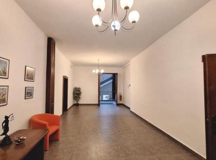 Pronájem kanceláře, 78 m²