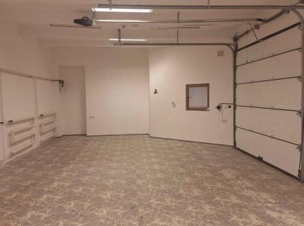 Pronájem skladovací prostor