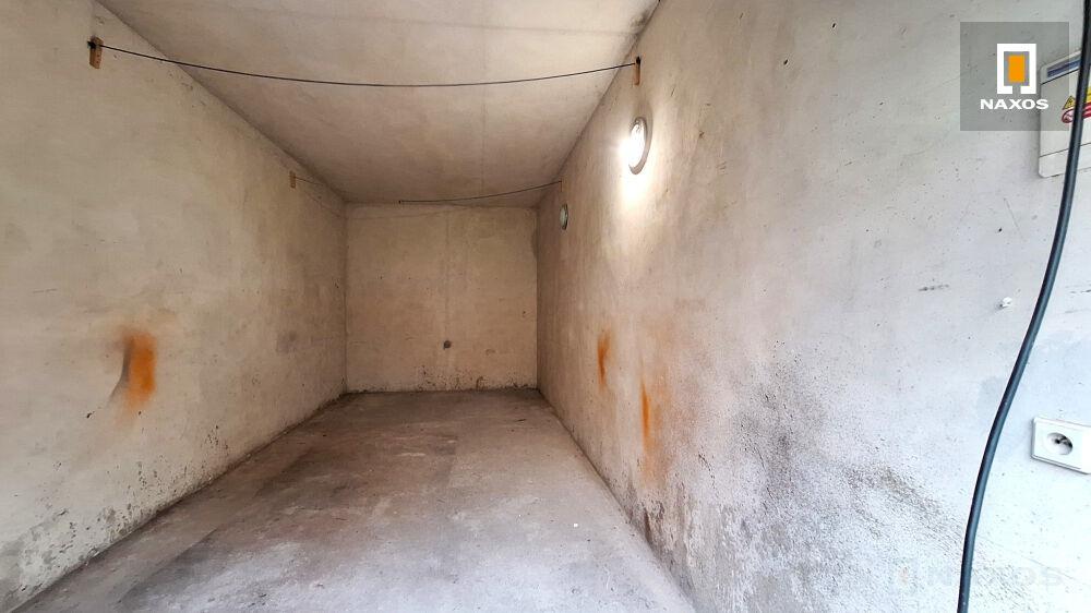 Pronájem garáže, 30 m2, Ostrava–Mariánské Hory