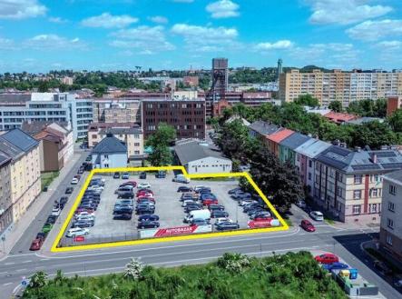 Prodej pozemku pro komerční výstavbu, 2 800 m²