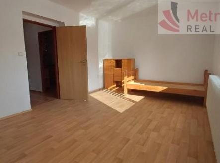 Pronájem - komerční objekt, jiný, 170 m²