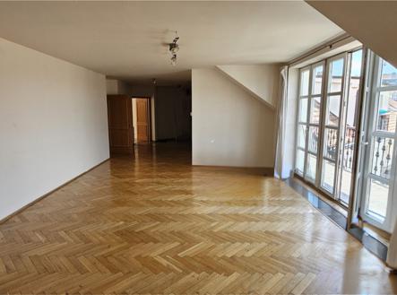 Pronájem bytu, 3+1, 154 m²