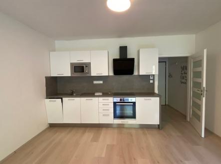 Pronájem bytu, 1+kk, 36 m² obrázek