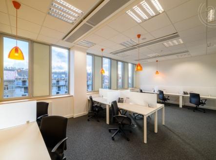 Pronájem kanceláře, 60 m²