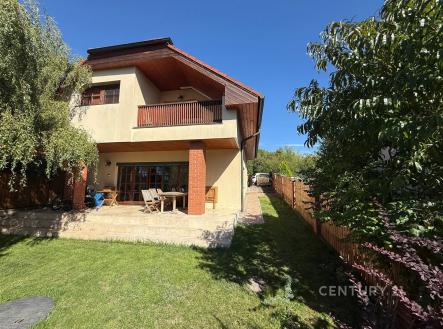 Pronájem domu/vily, 170 m²