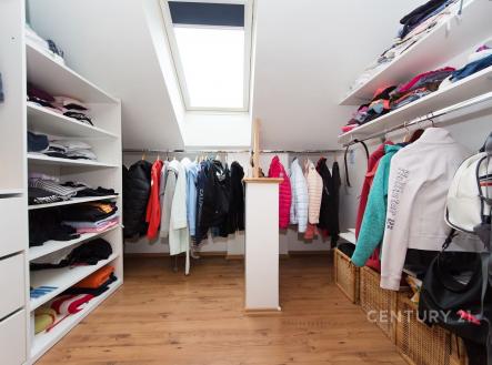 Pronájem domu/vily, 170 m²