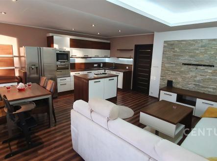 Pronájem bytu, 3+kk, 71 m²