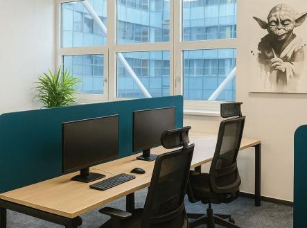 Pronájem kanceláře, 2 080 m²