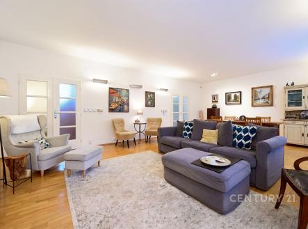 Prodej bytu, 5+1, 171 m²