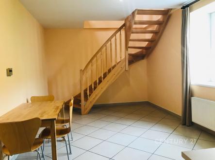 Pronájem bytu, 2+kk, 70 m²