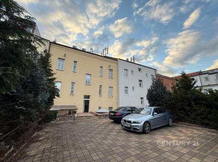 Pronájem bytu, 3+kk, 60 m²