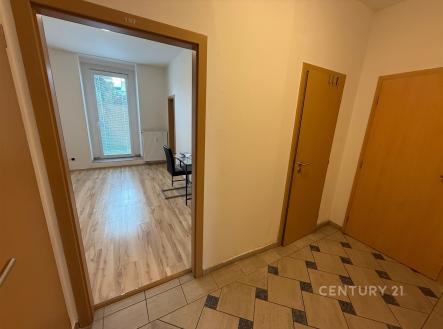 Pronájem bytu, 3+kk, 60 m²