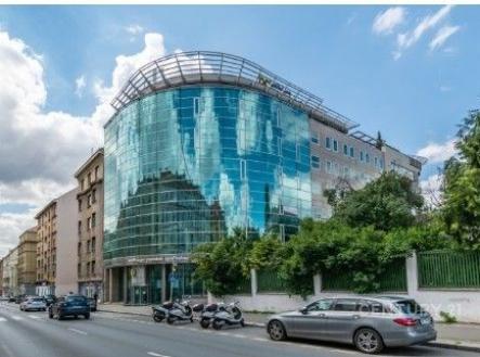 Pronájem kanceláře, 350 m²