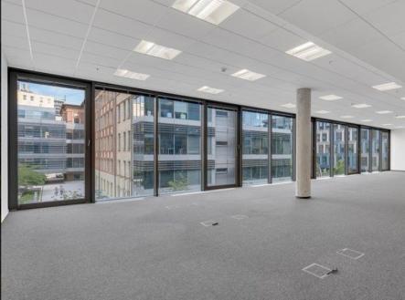 Pronájem kanceláře, 330 m²