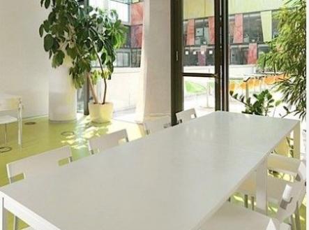 Pronájem kanceláře, 1 772 m²