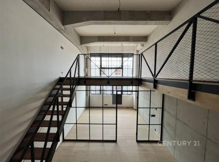 Pronájem bytu, 3+kk, 91 m²