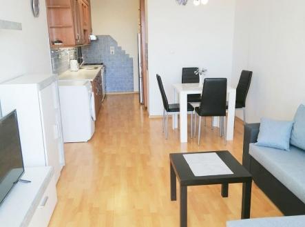Pronájem bytu, 3+kk, 80 m²