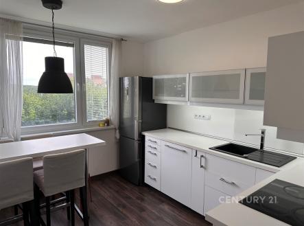 Pronájem bytu, 3+1, 62 m²