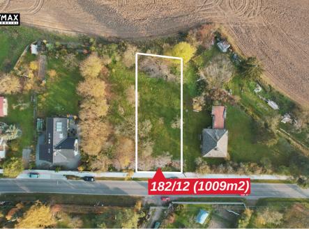 Prodej pozemku pro bydlení, 1 009 m²