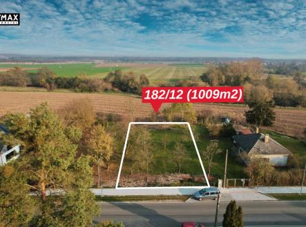 Prodej pozemku pro bydlení, 1 009 m²