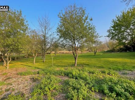 Prodej pozemku pro bydlení, 1 065 m²