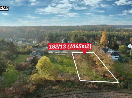 Prodej pozemku pro bydlení, 1 065 m²