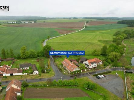 Prodej - hotel, 398 m²